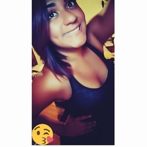 Meet your Posher, Nikki