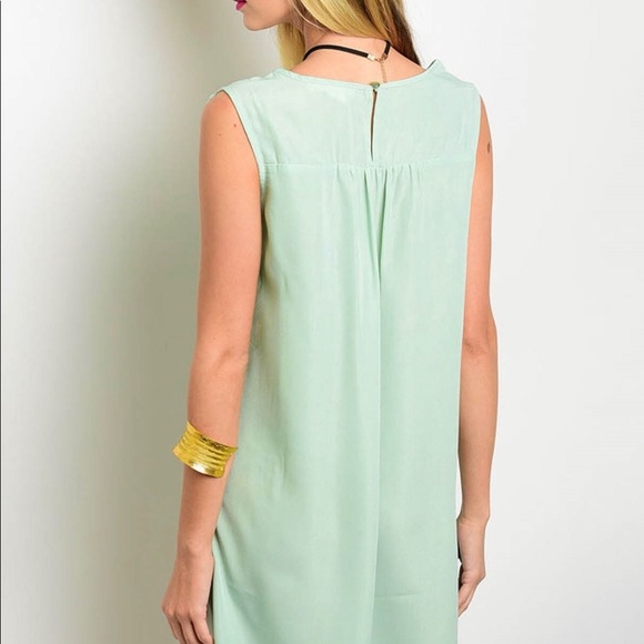 $6  Mint dress w/ white dainty tassels - Picture 2 of 2