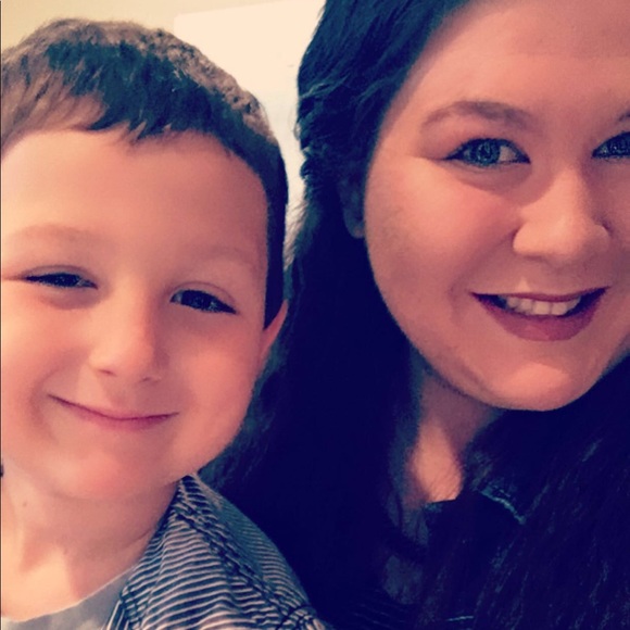 💗Meet the Posher 💗 - Picture 2 of 2