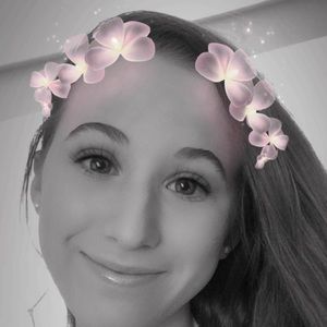 Meet your Posher, Corina