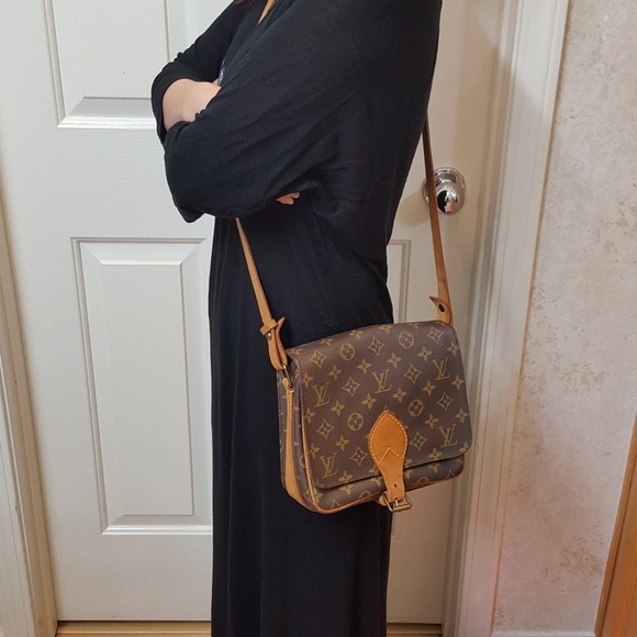Louis Vuitton Handbags - Authentic Louis Vuitton Cartouchiere crossbody