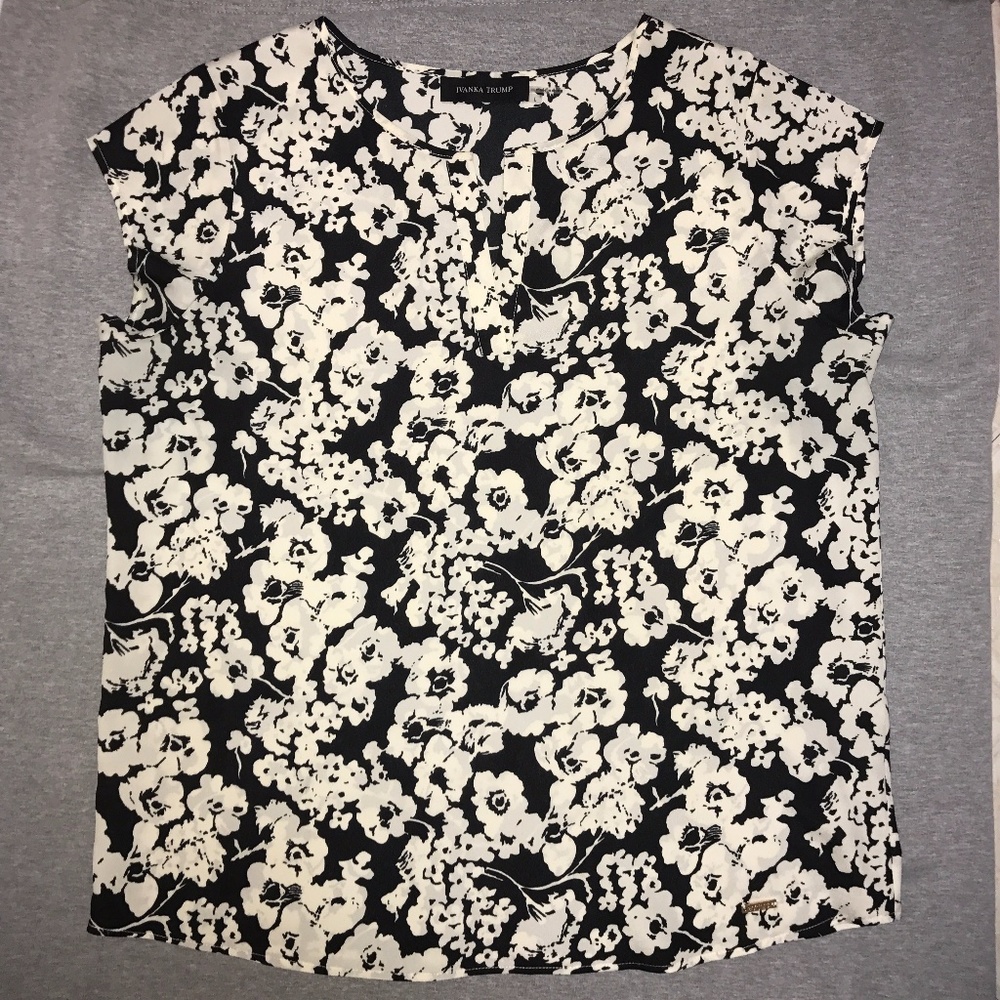 Black/White Blouse/Top