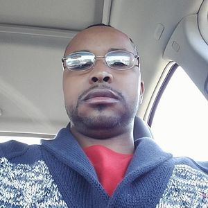 Meet your Posher, Ray