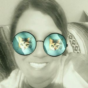 Meet your Posher, Jackie