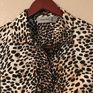 Adrianna Papell 100% silk cheetah Blouse