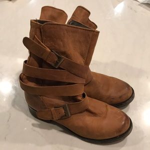 Steve Madden Brewzzer Boot Size 8.5