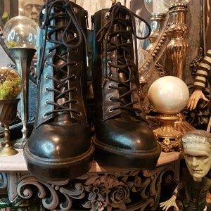 Topshop Black Wedge Boots