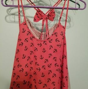 Bow/anchor chop tank top