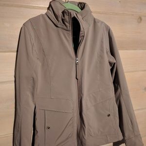 Convertible Hood Water Resistant Jacket Convertible Hood Water Resistant Jacket