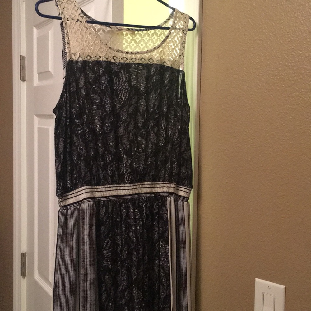 Black and cream multi print maxi dress