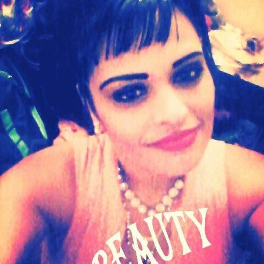 Meet your Posher, Vanessa