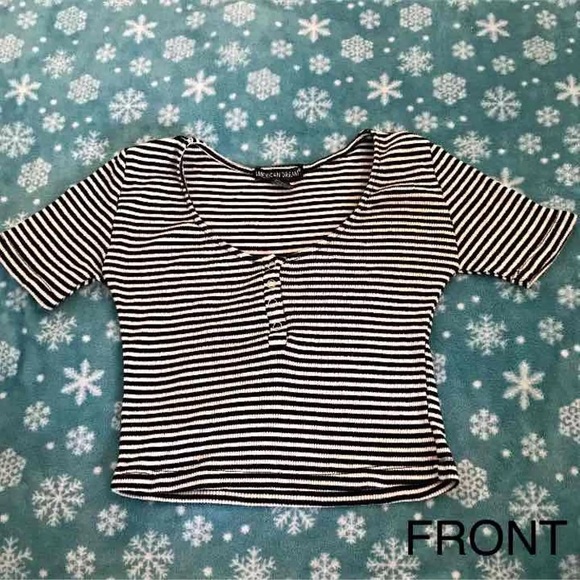 Button Up Crop Shirt - Picture 2 of 2