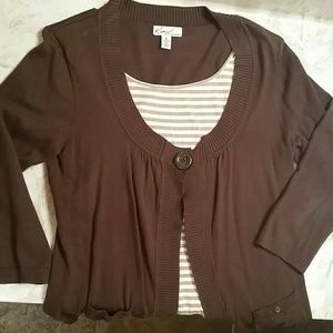 A sweater set in brown and other natural colors! A sweater set in brown and other natural colors!