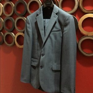 Express complete suit.