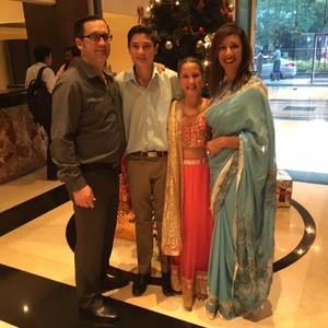 Meet your Posher, Roxanne