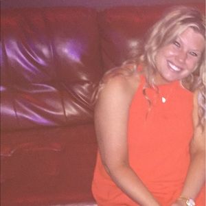 Meet your Posher, Stacy