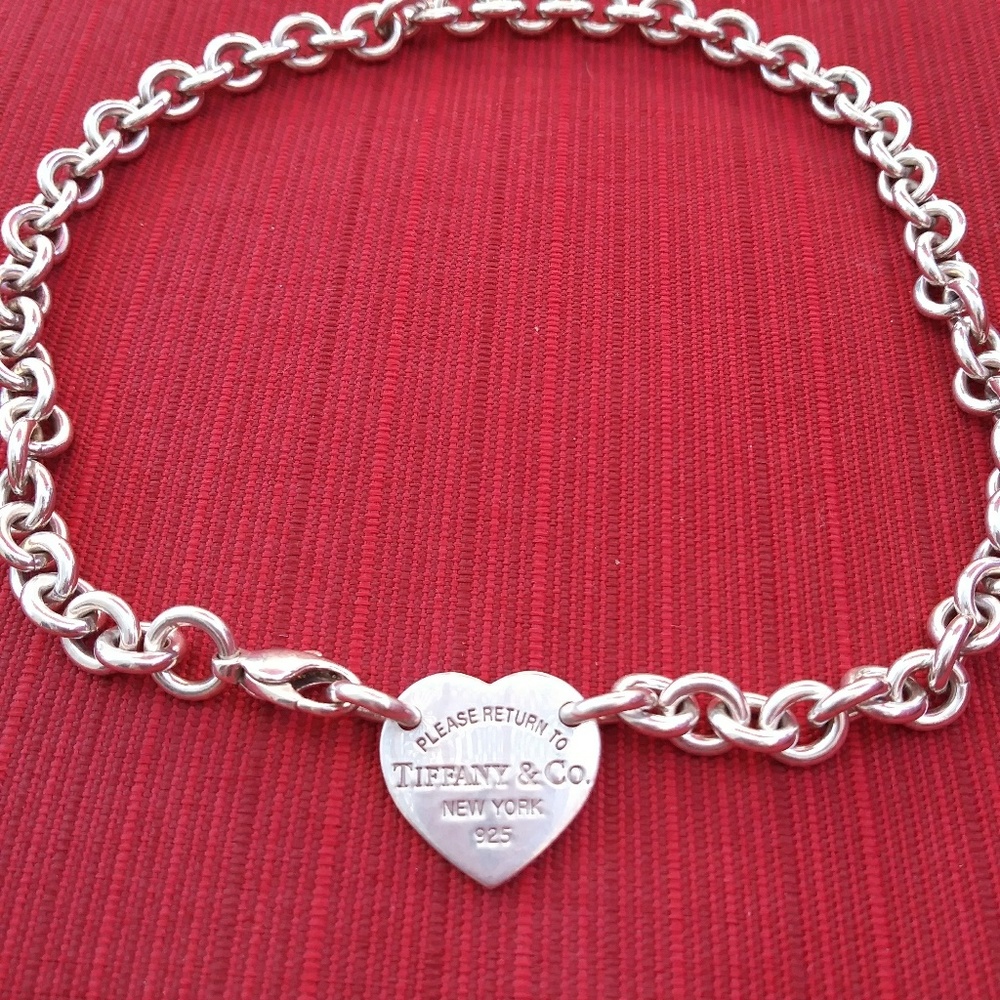 🌟SALE🌟TIFFANY'S🌟RETIRED🌟HEART TAG LINK CHOKER