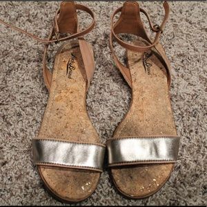 Lucky brand gold cork sandals