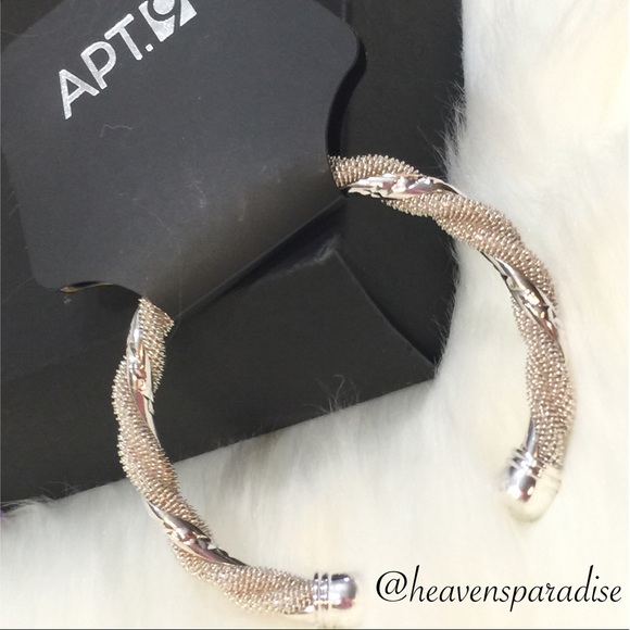 Apt. 9 Jewelry - Apt 9 Silver bangle bracelet