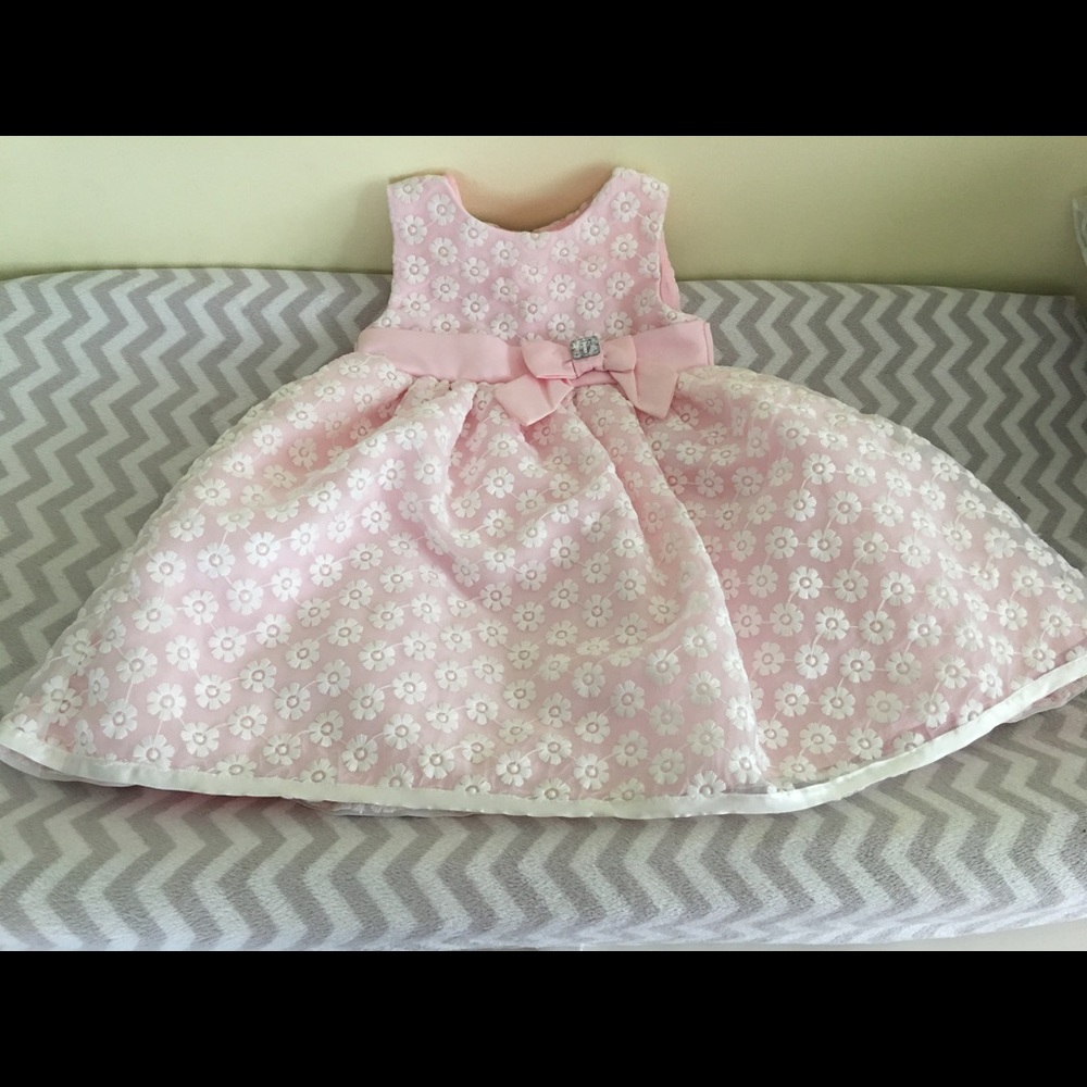 Like new party dress infant size 12 mos