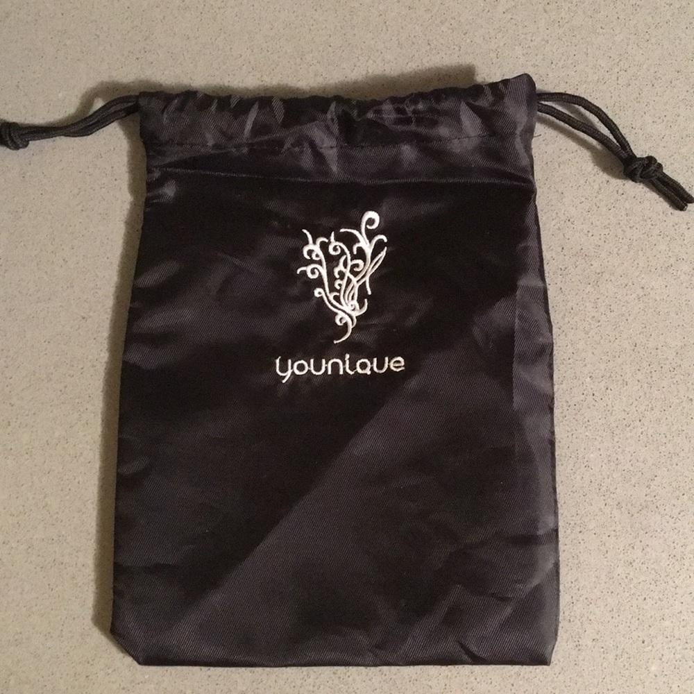 Younique Drawstring Bag