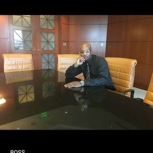 Meet your Posher, Ray