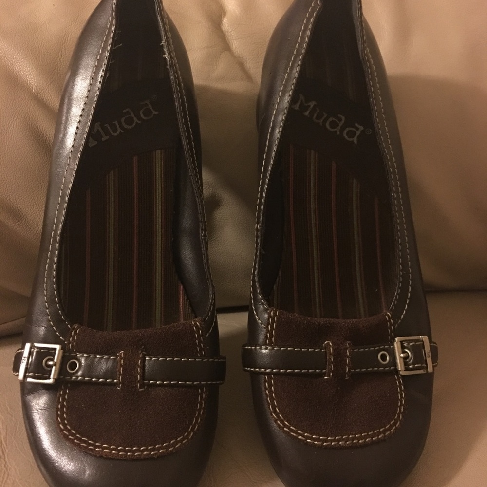Mudd brown shoes
