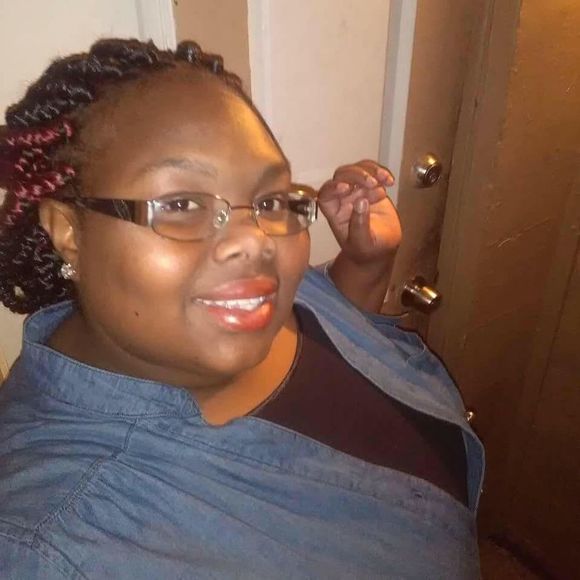 Meet your Posher, Shay - Picture 1 of 1