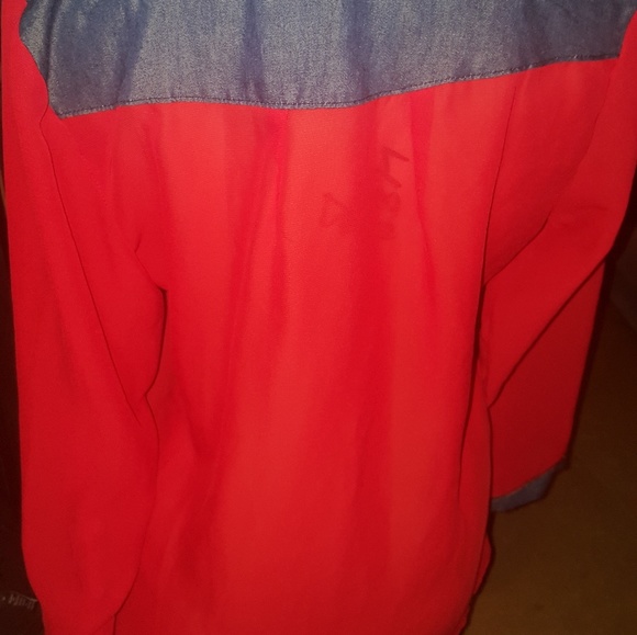 Top - Picture 2 of 5