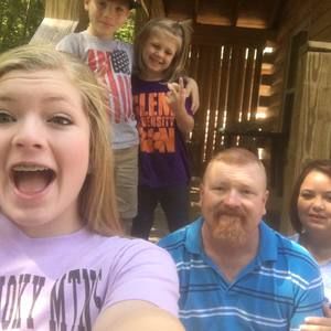 Meet your Posher, Lanette