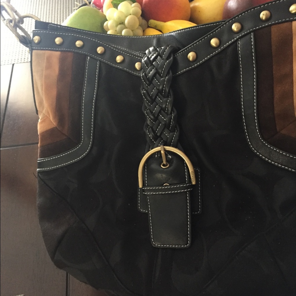 Stylish COACH Purse