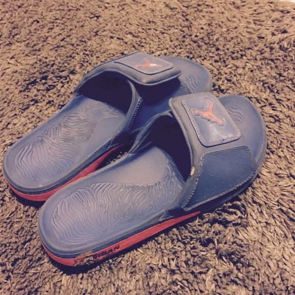 Jordan Slides - Picture 3 of 3
