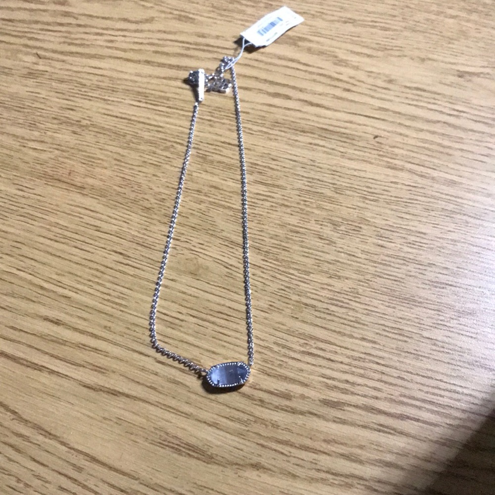 Kendra scott necklace