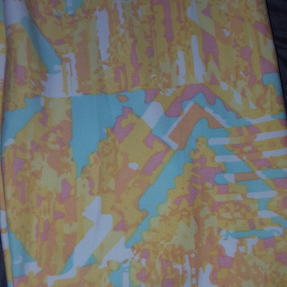 Lularoe OS - Picture 2 of 2