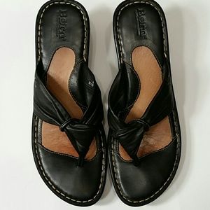 Born Genuine leather sandals flip flops