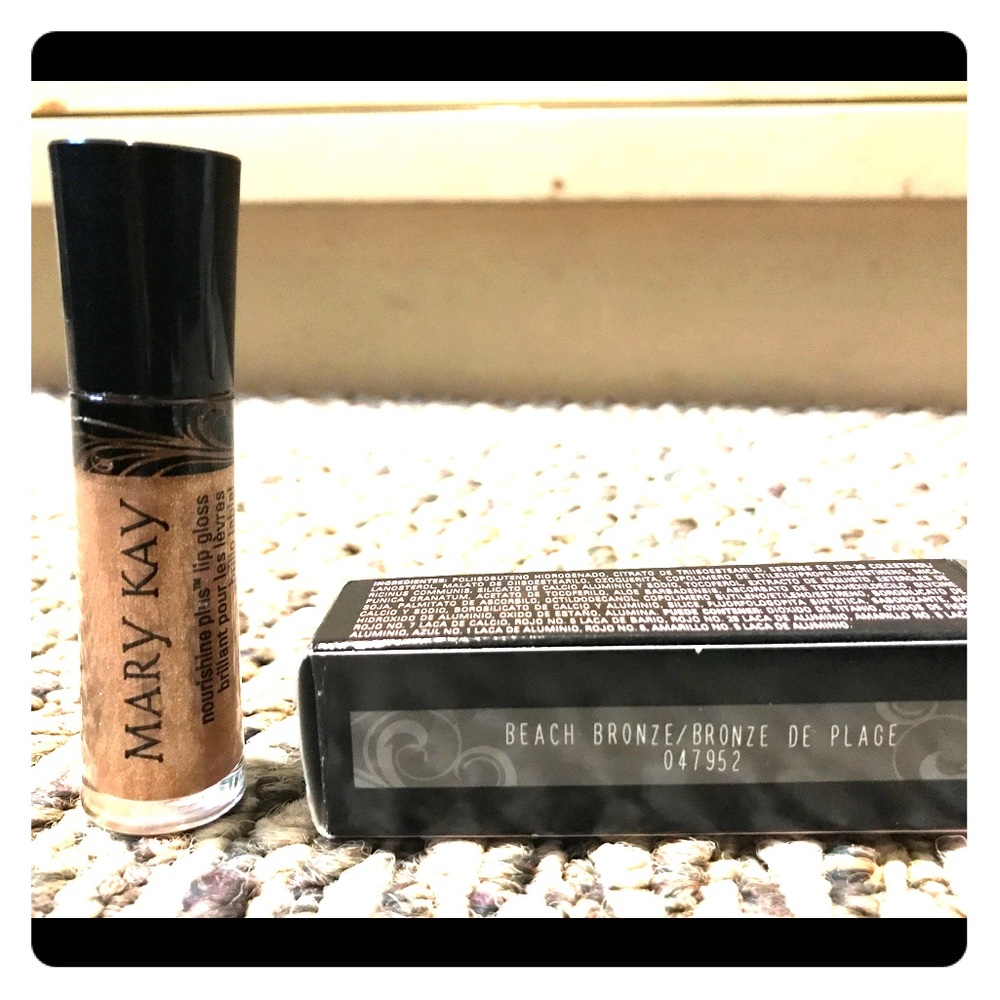 Mary Kay lipgloss !