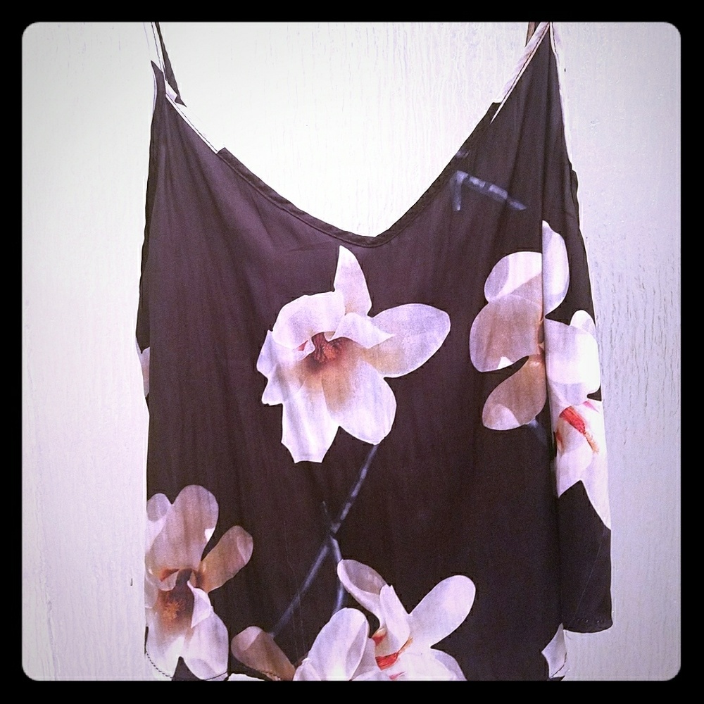 Floral crop top