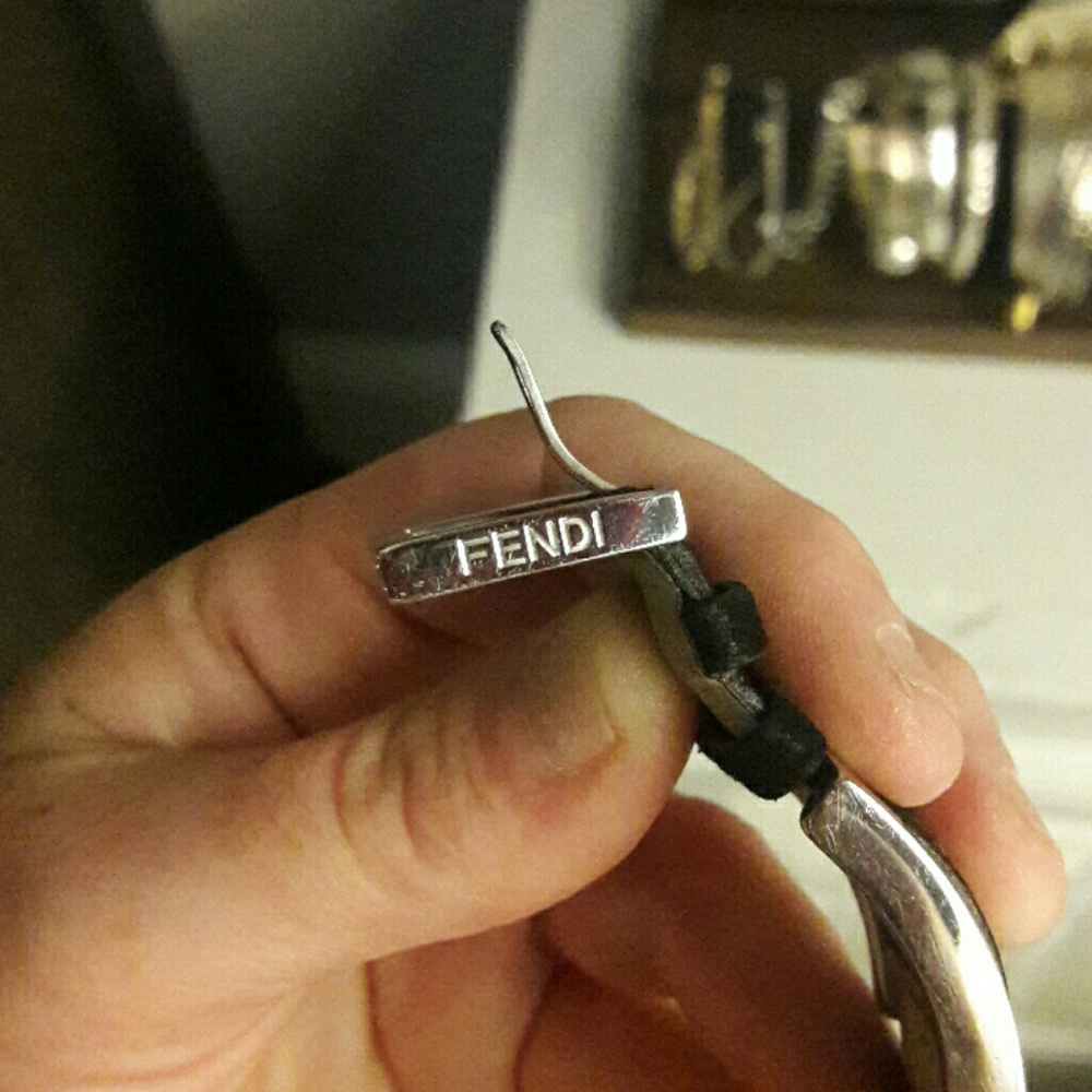 FENDI WATCH - Picture 4 of 4