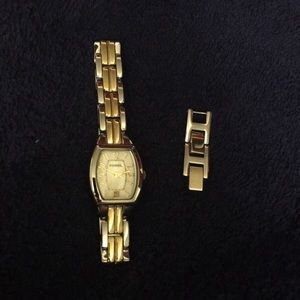 Women's adjustable Fossil watch