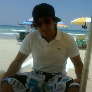 Meet your Posher, Luis