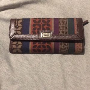 Fossil wallet