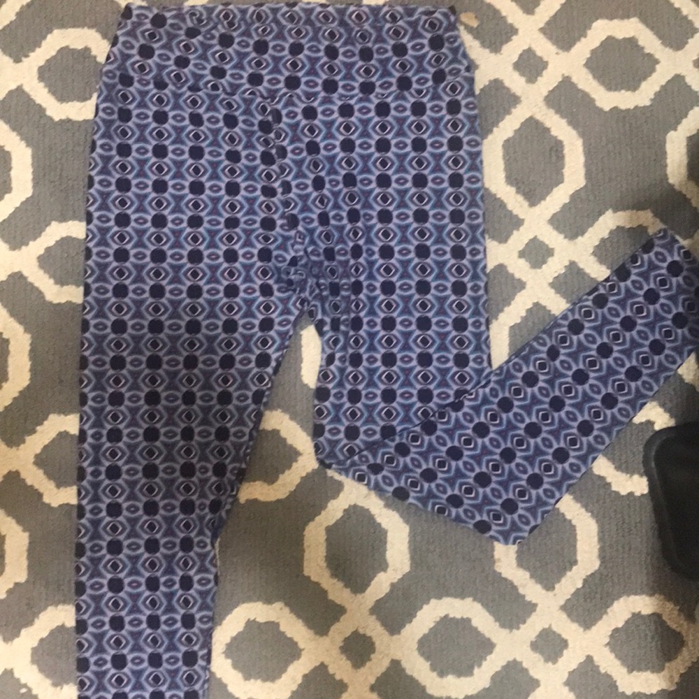 Lularoe TC leggings.... never worn!!!