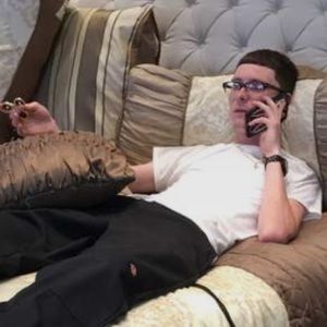 Meet your Posher, Robert