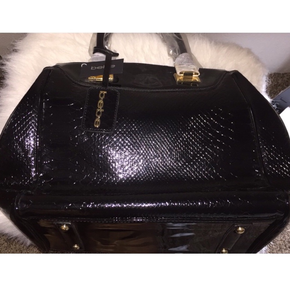 BEBE BIG BEAUTIFUL PURSE 👛