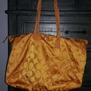Coach tote