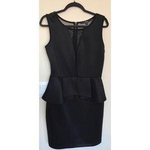 NEW Guess Brand New Black Peplum Dress ✨