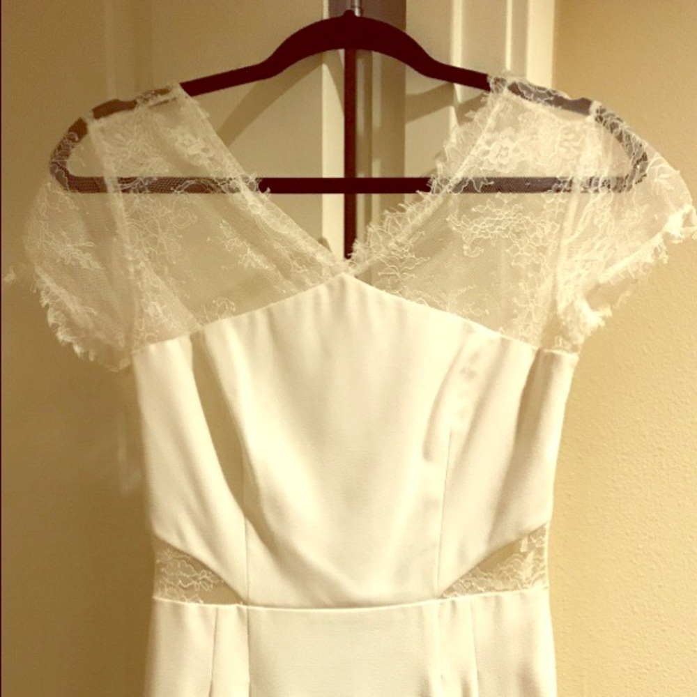 BCBG max azria white lace sleeve dress