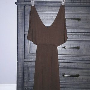 Brown dress