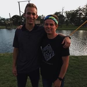 Meet your Posher, Alex