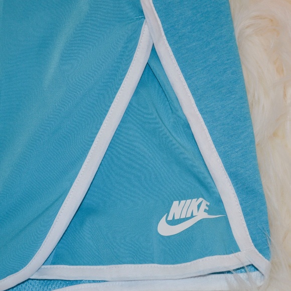 NIKE Heathered Blue Court Athletic Tennis Skirt Skort NWT Size S - Picture 3 of 8